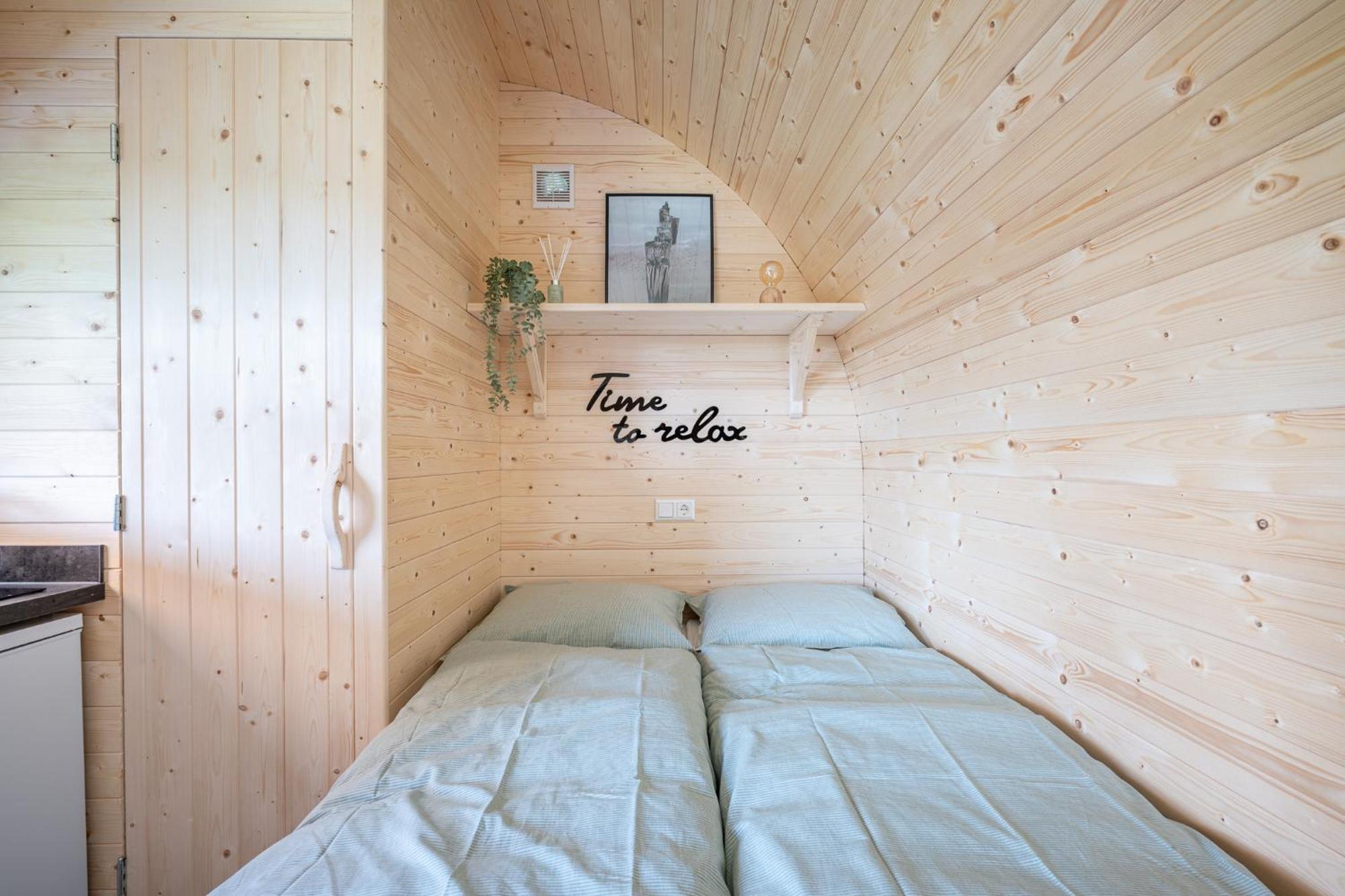 Lodges De Driesprong ดอมเบิร์ก ภายนอก รูปภาพ