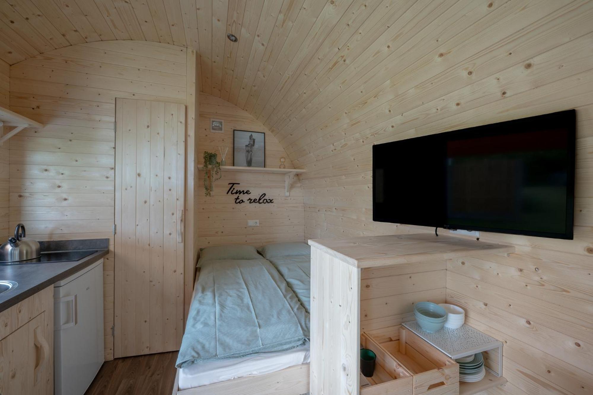 Lodges De Driesprong ดอมเบิร์ก ภายนอก รูปภาพ