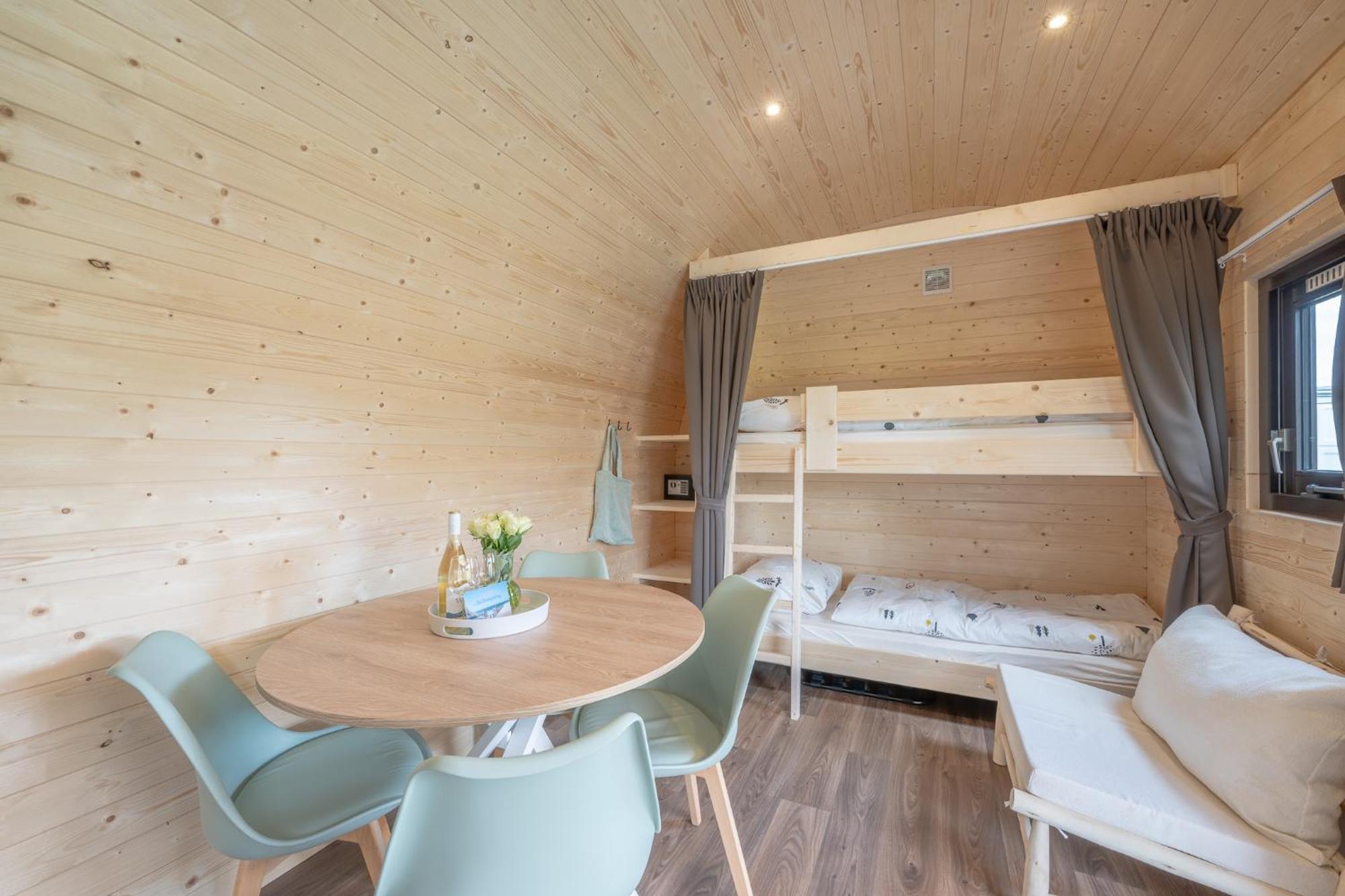 Lodges De Driesprong ดอมเบิร์ก ภายนอก รูปภาพ
